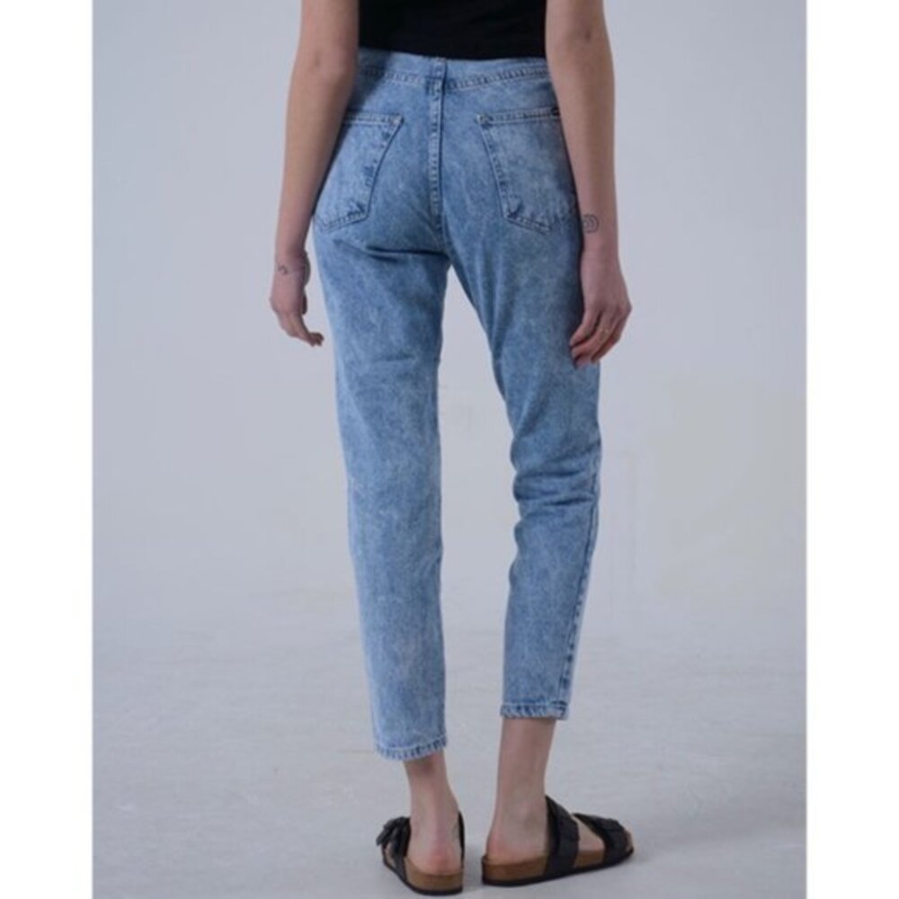 BETRO SIMONE high waist rigid acid wash denim MOM JEANS Size 25